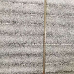 金华 芝麻白火烧成品厚薄均匀，B料价格接近A料质量