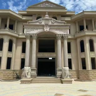 金华 黄金麻别墅外墙干挂，大柱，大象，蘑菇石，雕花板