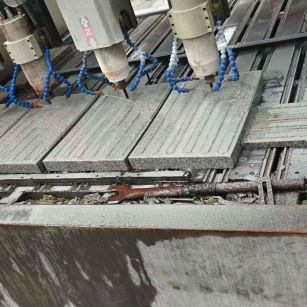 金华 芝麻白花岗岩荔枝面盲道雕刻