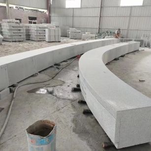 金华芝麻白花岗岩石板材 园林光面弧形坐凳