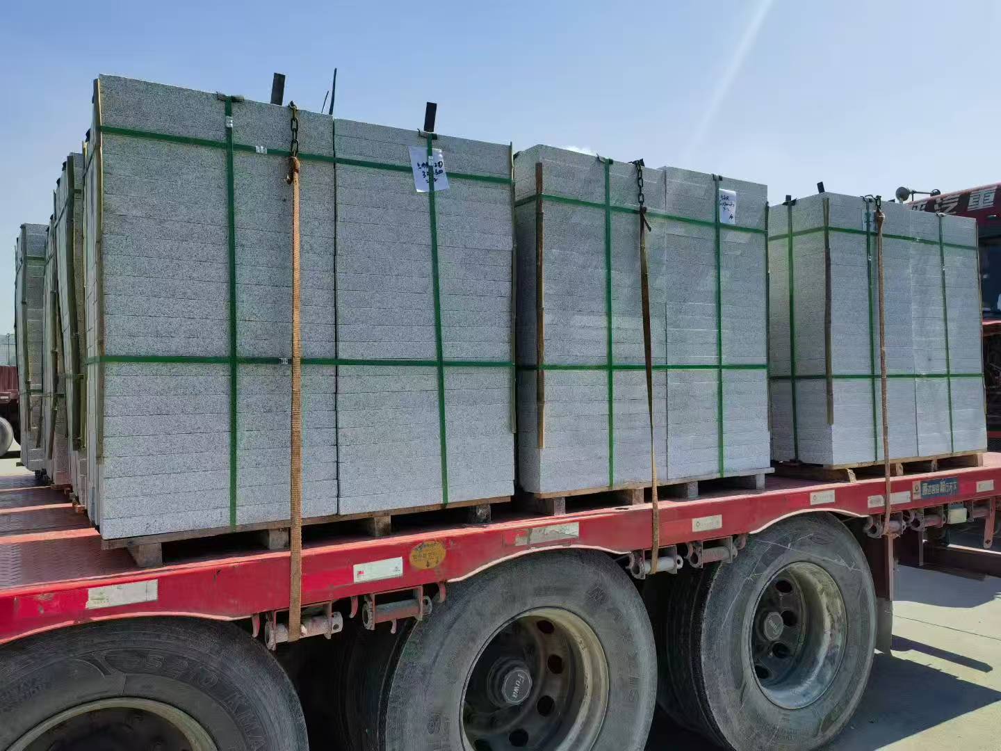 金华芝麻白花岗岩出货日常地铺石