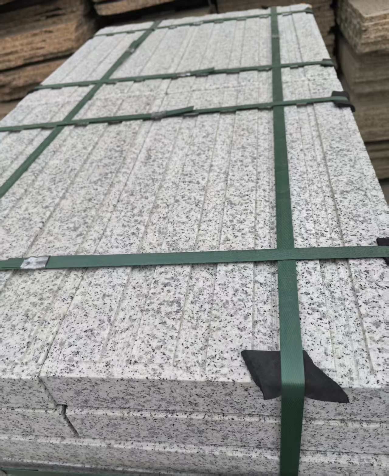 金华 白麻花岗岩直行盲道石，盲条，地铺石