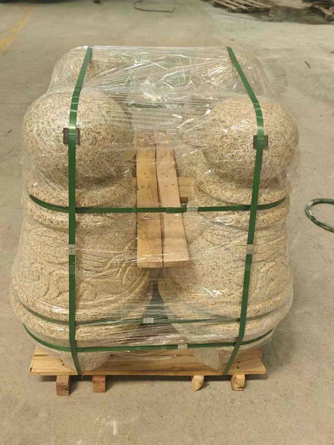 金华 黄金麻异形定制雕花——棒棒糖挡车柱