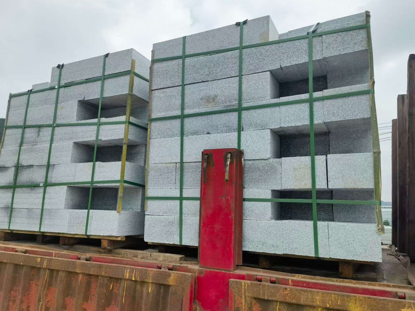 金华 芝麻白花岗岩路沿石，平石，路侧石，马路牙子，路缘石，立缘石，平缘石等