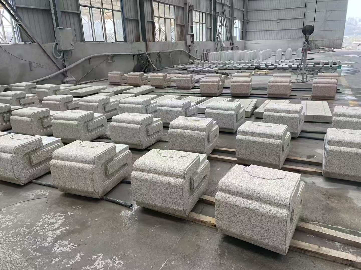 金华 白麻花岗岩异形加工-石凳，坐凳