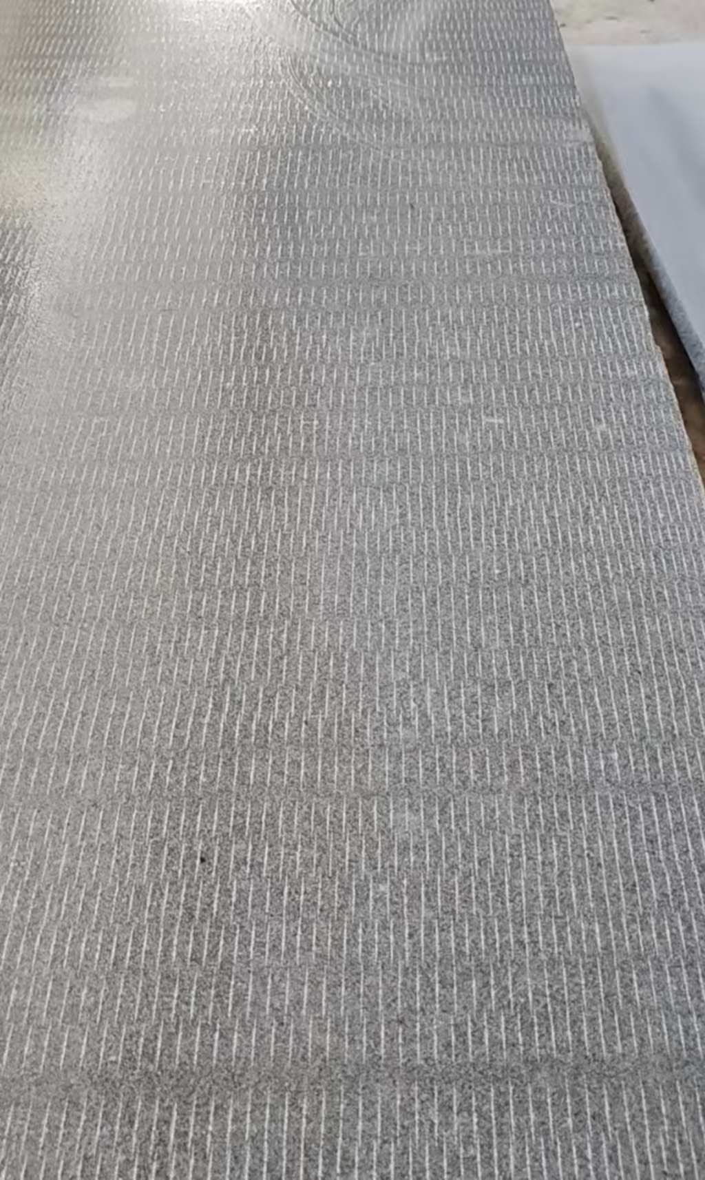 金华 芝麻灰花岗岩斧剁面，刀斩面