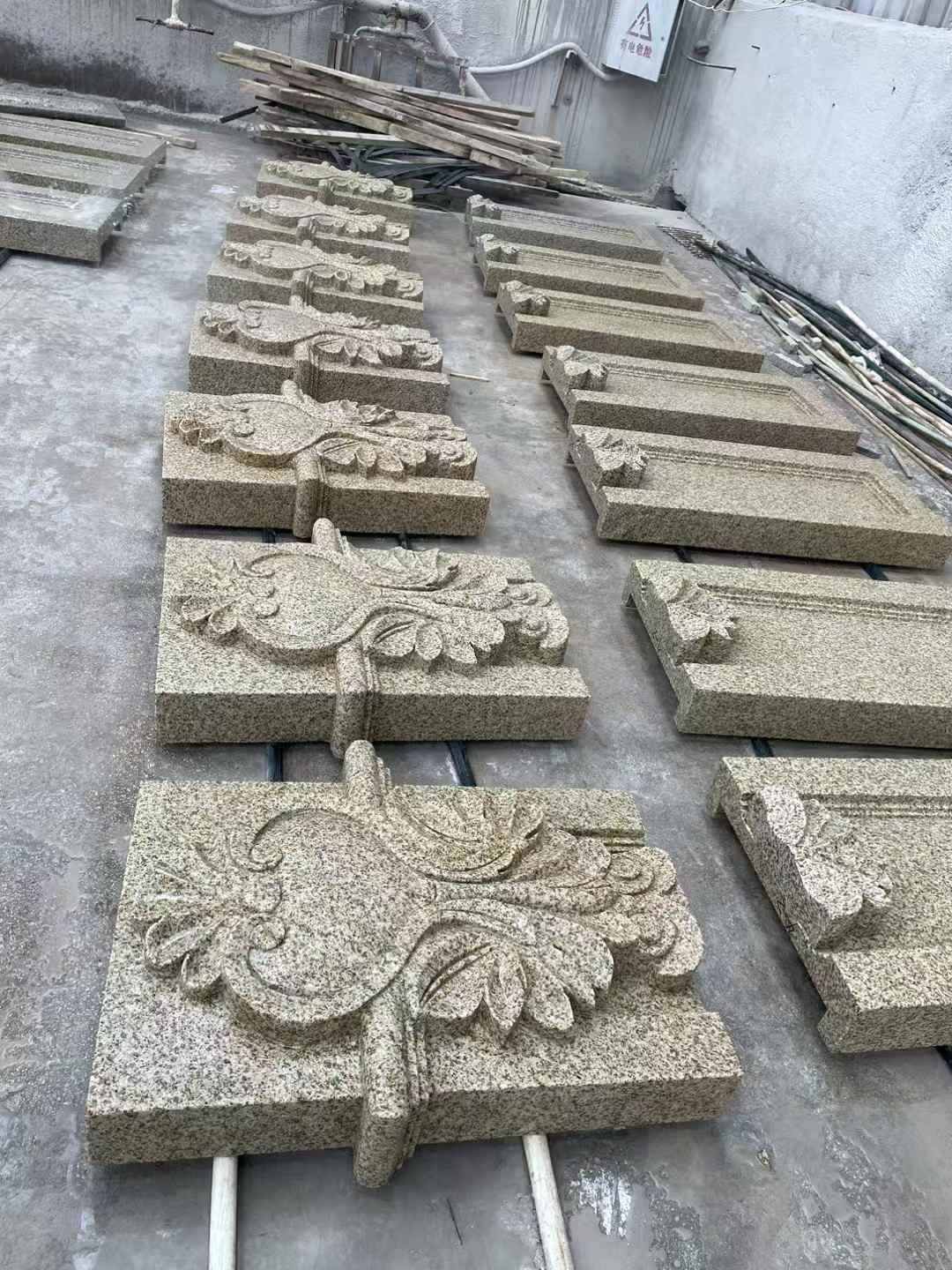 金华 黄金麻花岗岩别墅外墙雕刻板